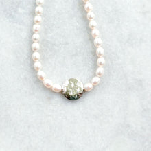 Load image into Gallery viewer, natural pearl and hammered sterling disc necklace
