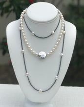 Load image into Gallery viewer, pearl + hammered sterling disc necklace - 16&#39;&#39;

